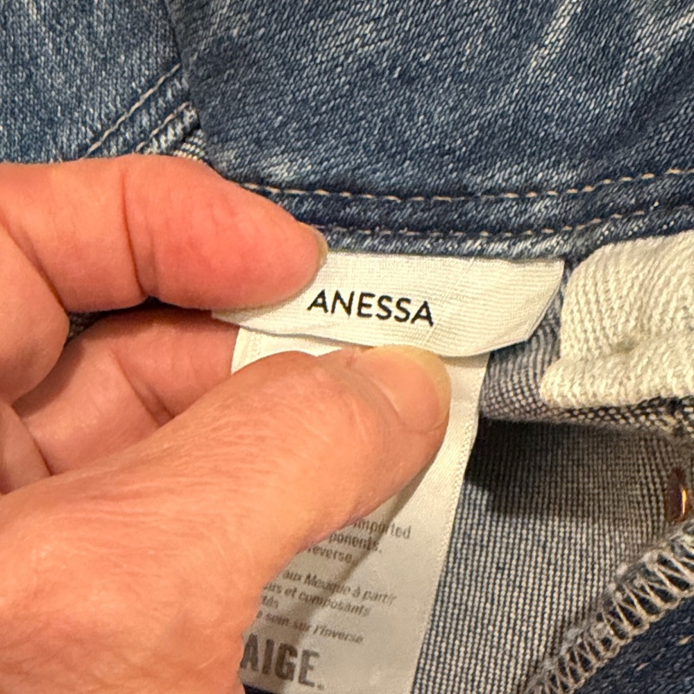 PAIGE Anessa High-Rise jeans with cropped wide leg and Raw Hem - size 26 - NWT - Picture 4 of 14